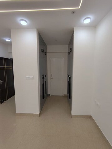 Room in 4 BHK Apartment at Sector 19 Dwarka – for Sale