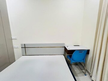 Furnished Amenities in 4 BHK Builder Floor at Sector 28 – for Rent