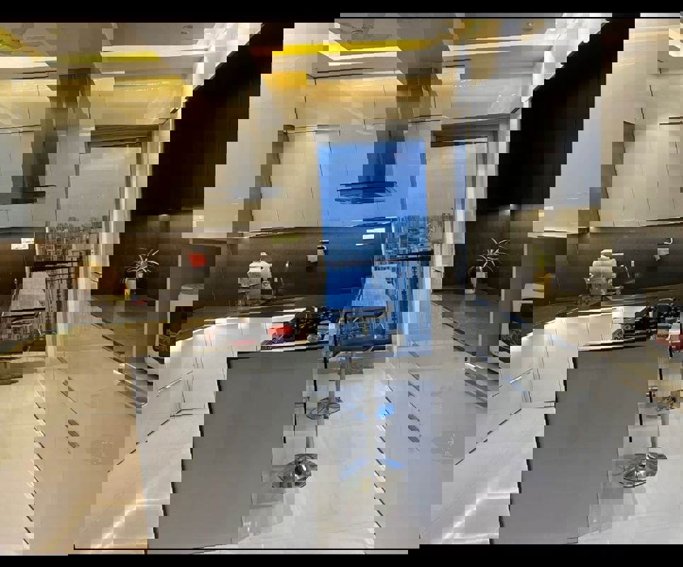 4 BHK + Extra Room 1891 Sq.Ft. Apartment in Sheth Avalon