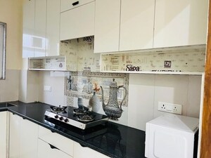  5 BHK Builder Floor at Sector 25 – for Rent