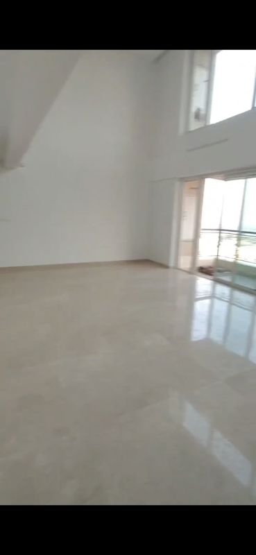 5 BHK + Extra Room 2300 Sq.Ft. Penthouse in Hiranandani Estate