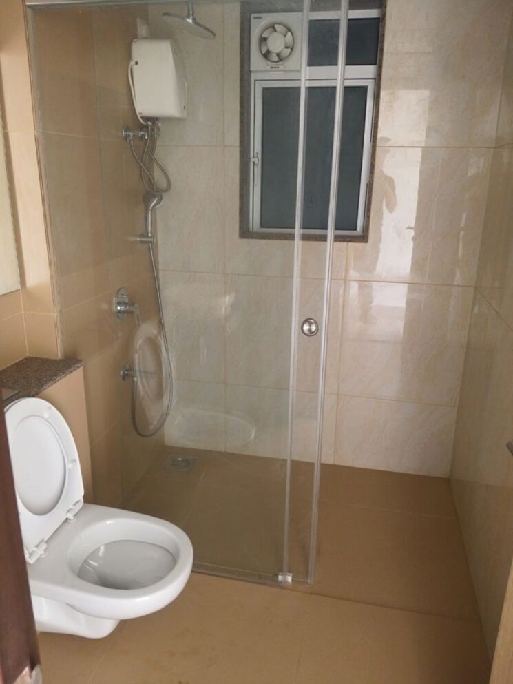 Bathroom, lnt-veridian 3 Bedroom 984 Sq.Ft. Apartment In Powai Mumbai 9825848