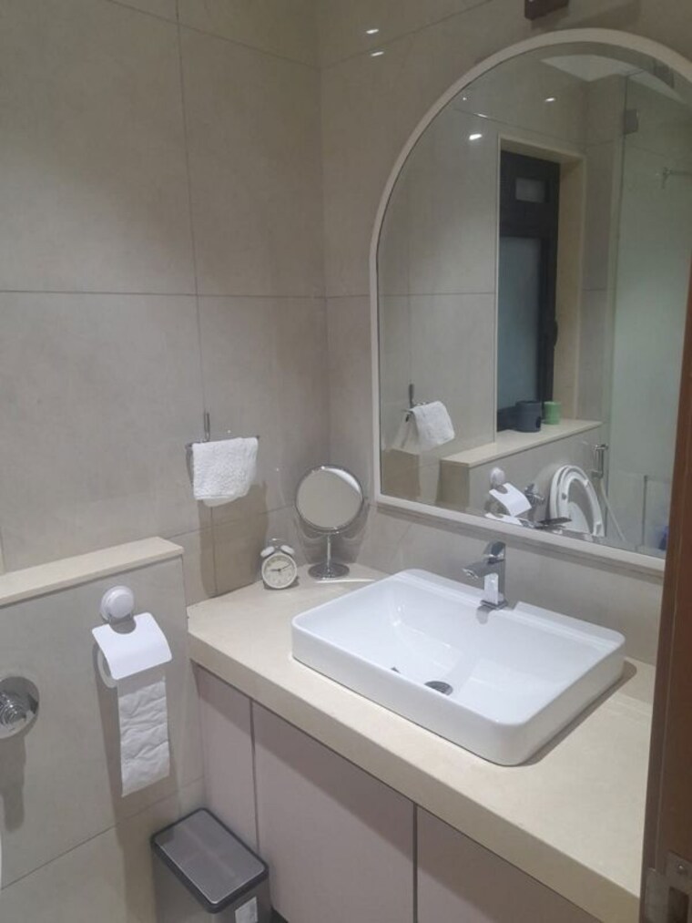 Bathroom, khar west 2 Bedroom 700 Sq.Ft. Apartment In Khar West Mumbai 9825855