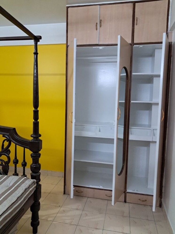 undefined, aundh 2 Bedroom 1100 Sq.Ft. Apartment In Aundh Pune 9825876