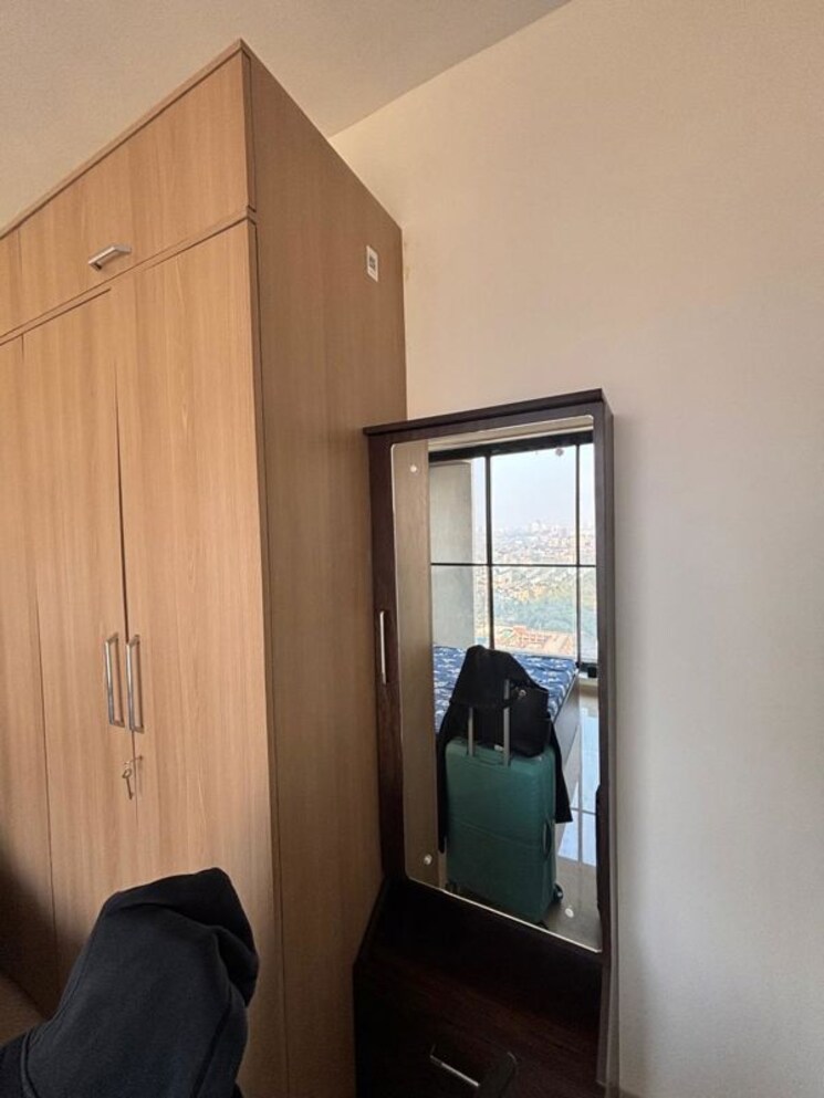 undefined, dosti-eastern-bay-phase-1 2 Bedroom 700 Sq.Ft. Apartment In Wadala Mumbai 9825862