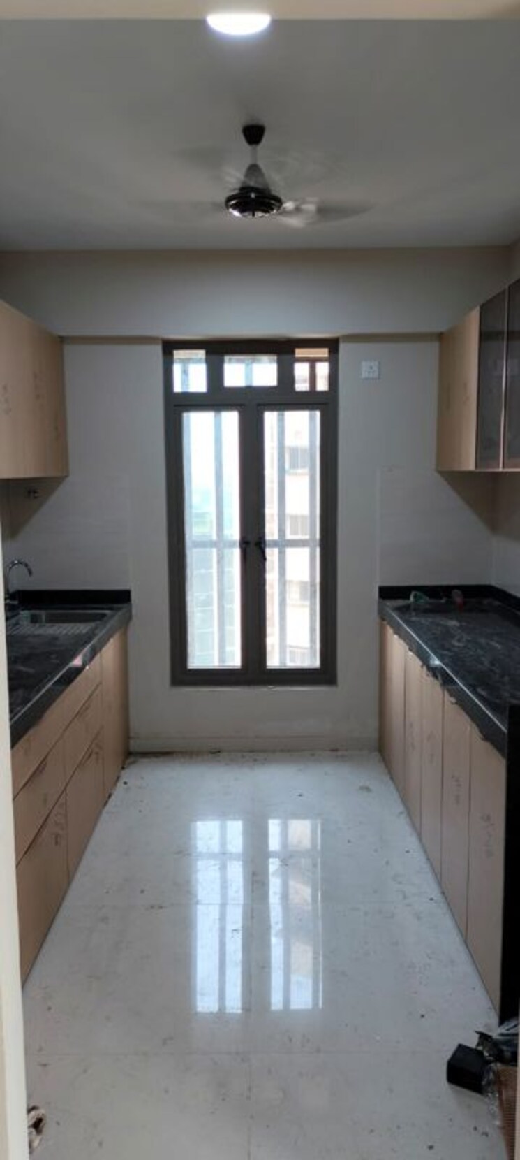 Kitchen, spenta-palazzio 1.5 Bedroom 584 Sq.Ft. Apartment In Sakinaka Mumbai 9825880