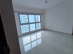Master Bedroom in 2 BHK Apartment at Piramal Vaikunth, Balkum Pada – for Rent