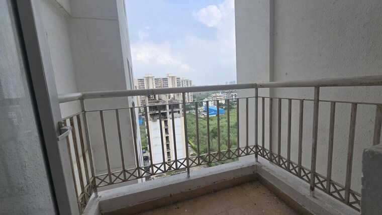 Balcony, shree-vardhman-victoria 3 Bedroom 1950 Sq.Ft. Apartment In Sector 70 Gurgaon 9825914