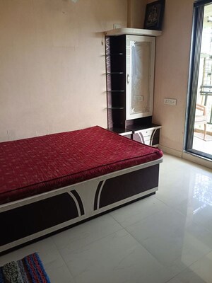 Bedroom in 2 BHK Apartment at Susheel Meadows Apartment, New Panvel – for Rent