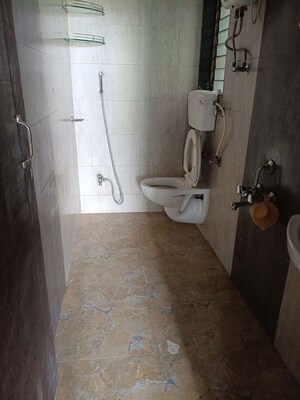 Bathroom in 2 BHK Apartment at Susheel Meadows Apartment, New Panvel – for Rent