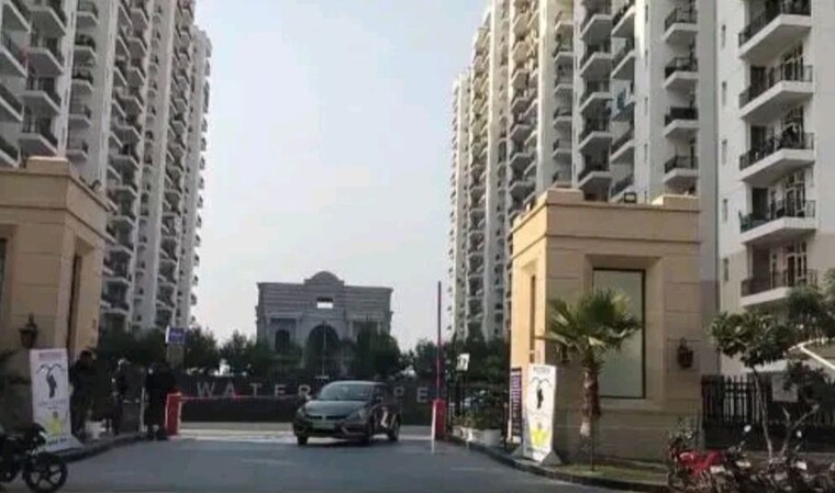 Exterior View, gomti nagar 3 Bedroom 2200 Sq.Ft. Apartment In Gomti Nagar Lucknow 9825920