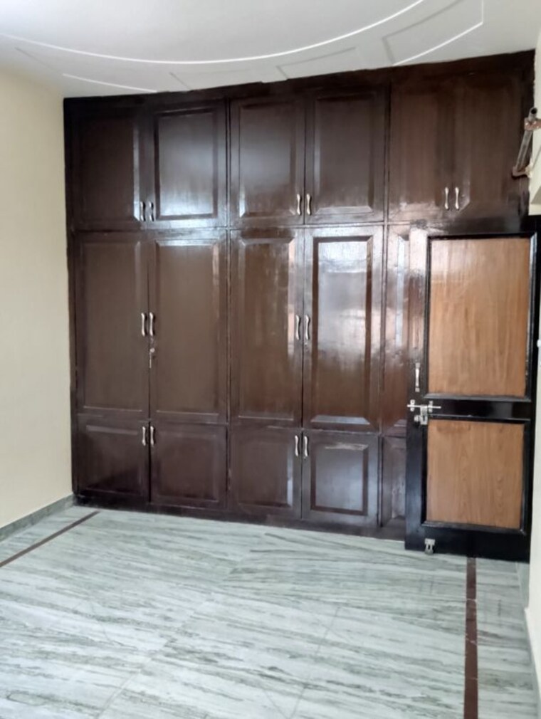 Bedroom, sector 37 2 Bedroom 2250 Sq.Ft. Builder Floor In Sector 37 Faridabad 9825922