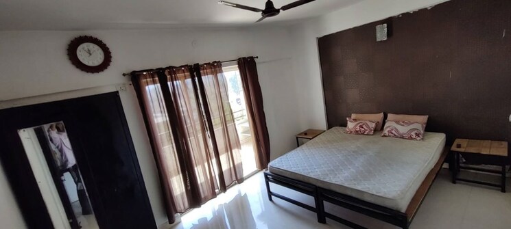 Room, b-k-chavan-oxygen-valley 3.5 Bedroom 1358 Sq.Ft. Apartment In Hadapsar Pune 9825923