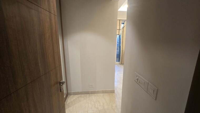 Bathroom, ambience-creacions 4 Bedroom 3975 Sq.Ft. Apartment In Sector 22 Gurgaon 9825943