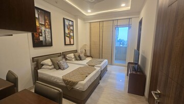 Bedroom in 4 BHK Apartment at Ambience Creacions, Sector 22 – for Sale