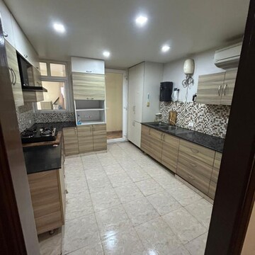 Kitchen in 3.5 BHK Apartment at MI Rustle Court, Malesemau – for Rent