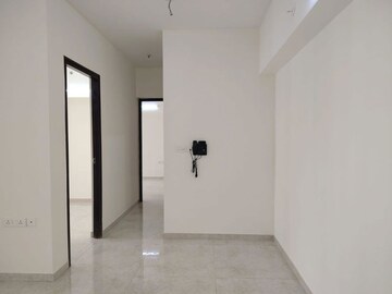 2 BHK Apartment For Sale in Lodha Amara, Kolshet Road