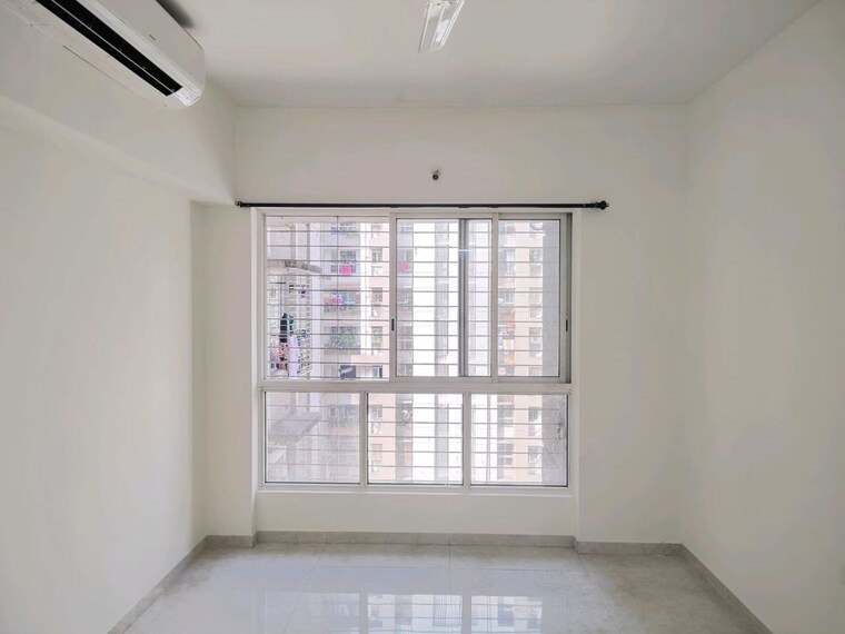 Room, lodha-amara 2 Bedroom 672 Sq.Ft. Apartment In Kolshet Road Thane 9825990