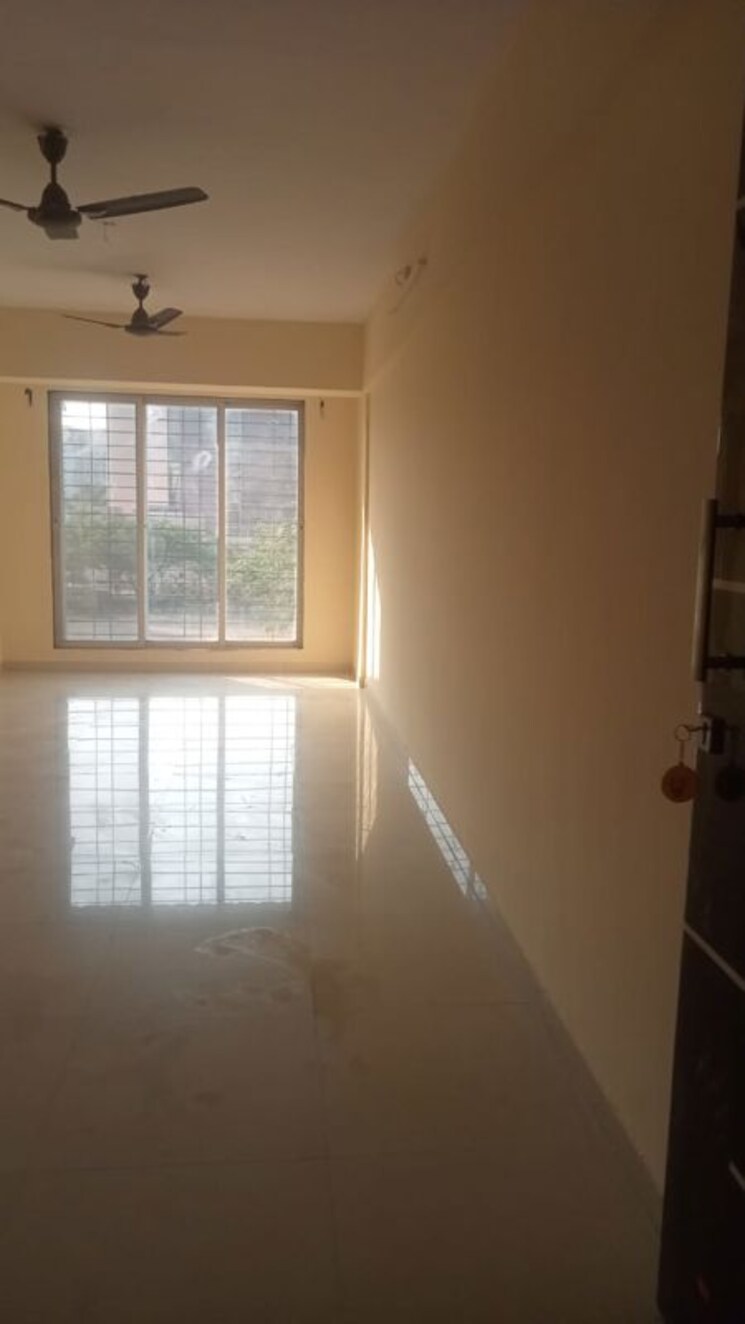 Room, trident-avenue 2 Bedroom 1200 Sq.Ft. Apartment In Ulwe Sector 19 Navi Mumbai 9826010