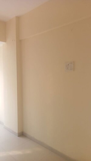 Room in 2 BHK Apartment at Trident Avenue, Ulwe Sector 19 – for Rent