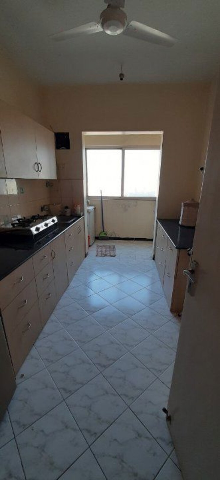 Kitchen, amanora-future-towers 2.5 Bedroom 1550 Sq.Ft. Apartment In Hadapsar Pune 9820818