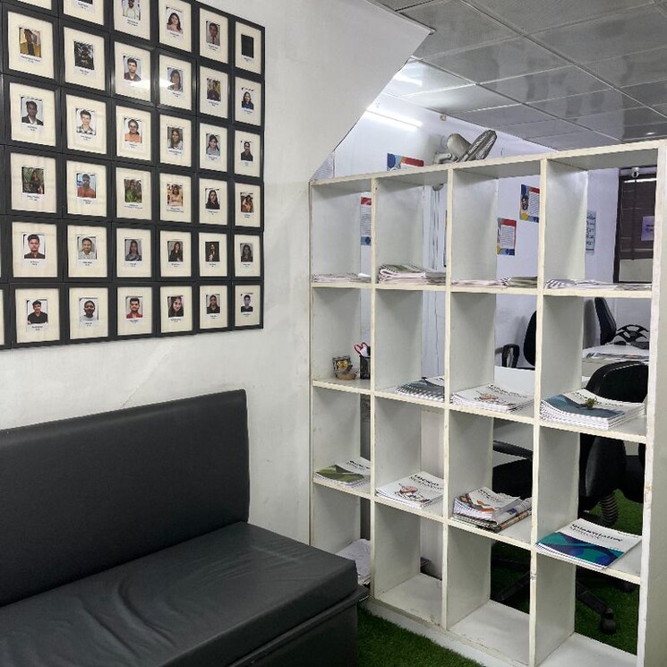 Bathroom, connaught place Commercial Office Space 1000 Sq.Ft. In Connaught Place Delhi 9826031