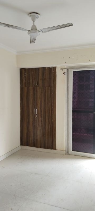 Room in 2 BHK Apartment at Nitishree Aura Chimera, Raj Nagar Extension – for Sale