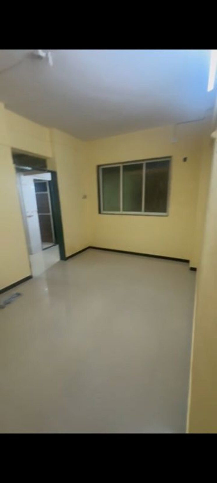 Room, bhayandarpada 1 RK 330 Sq.Ft. Builder Floor In Bhayandarpada Thane 9826037