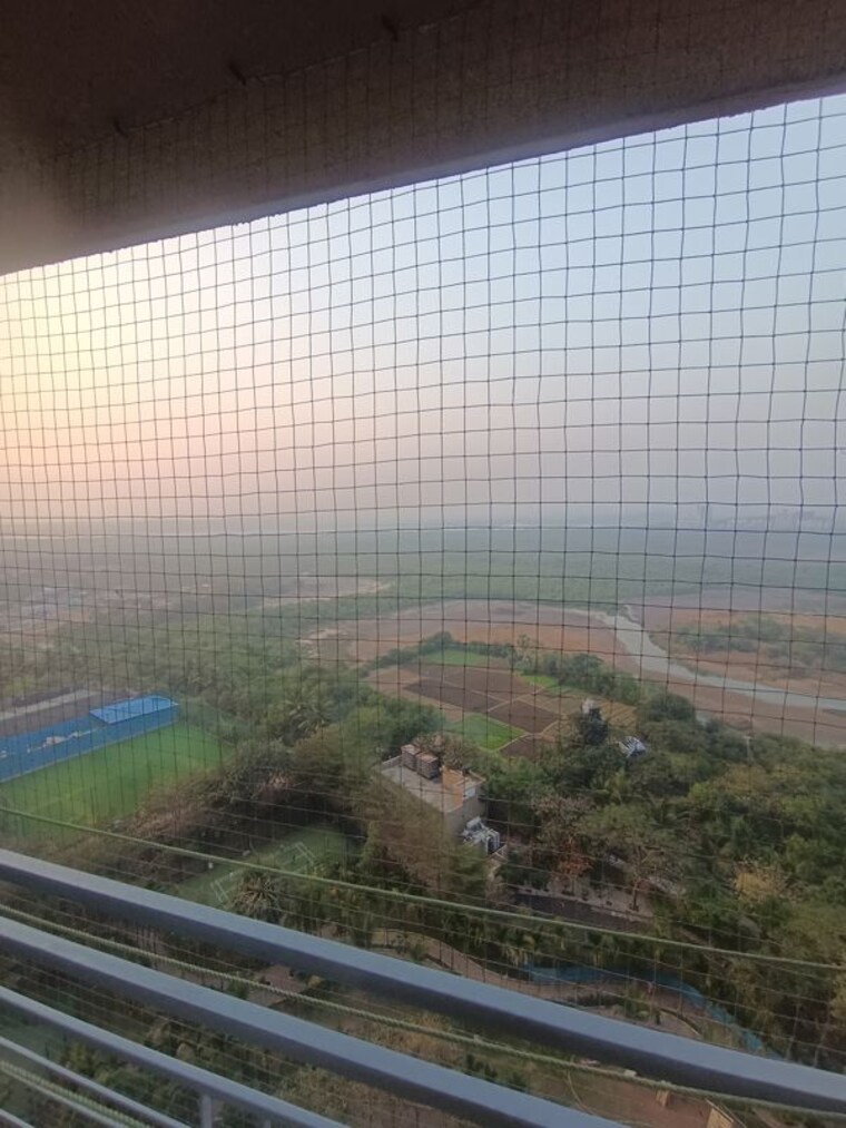 Swimming Pool, gurukrupa-marina-enclave 3 Bedroom 1400 Sq.Ft. Apartment In Malad West Mumbai 9826060