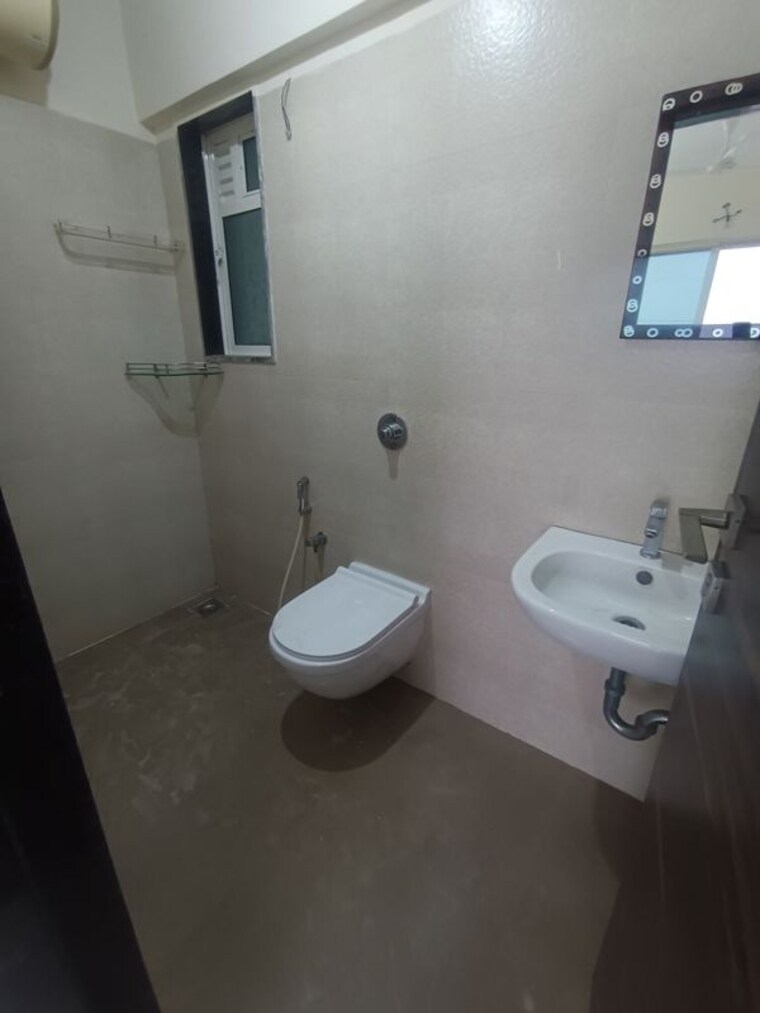 Bathroom, gurukrupa-marina-enclave 3 Bedroom 1400 Sq.Ft. Apartment In Malad West Mumbai 9826060