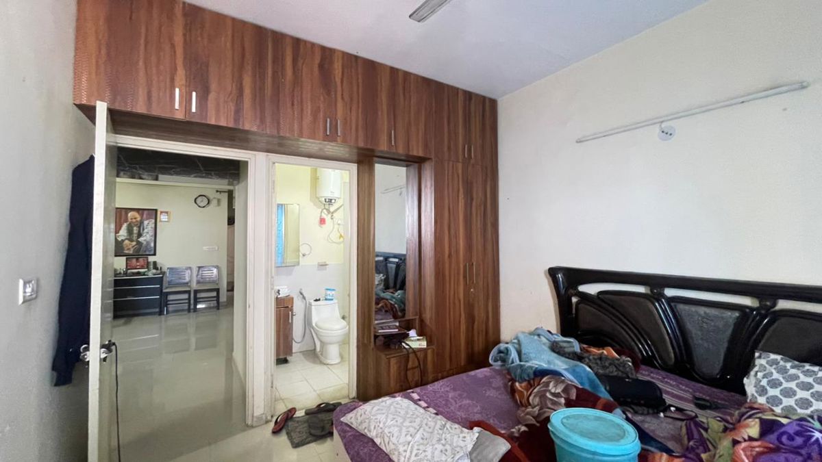 2 BHK + Study Room 614 Sq.Ft. Apartment in Signature The Serenas