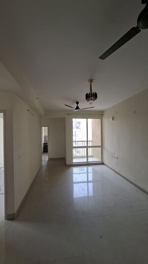 Room in 3 BHK Apartment at Sare Home, Sector 92 – for Rent