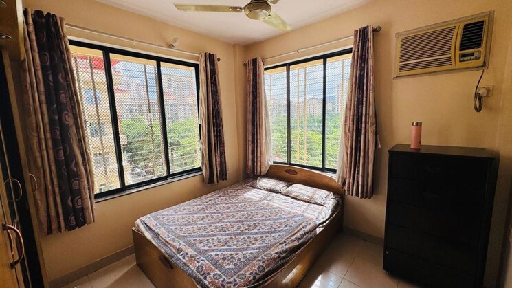 Bedroom, siddharth-nagar-chs 3 Bedroom 1280 Sq.Ft. Apartment In Borivali East Mumbai 9826079
