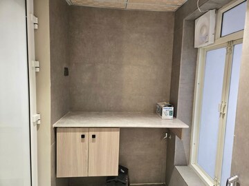 Furnished Amenities in 4 BHK Apartment at Jaypee Kalypso Court, Sector 128 – for Rent