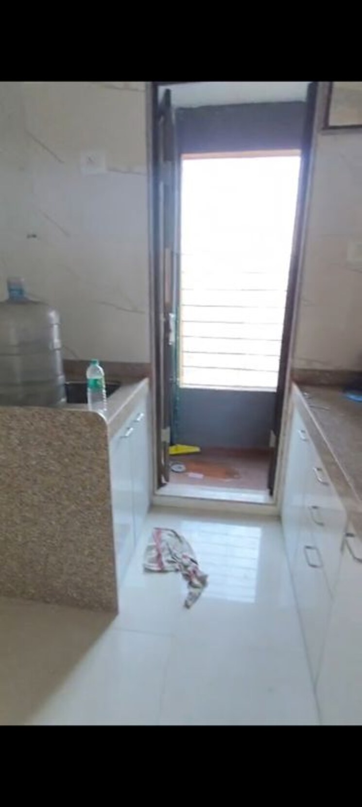 Bathroom, tiara-hills 1 Bedroom 575 Sq.Ft. Apartment In Mira Road Thane 9826113