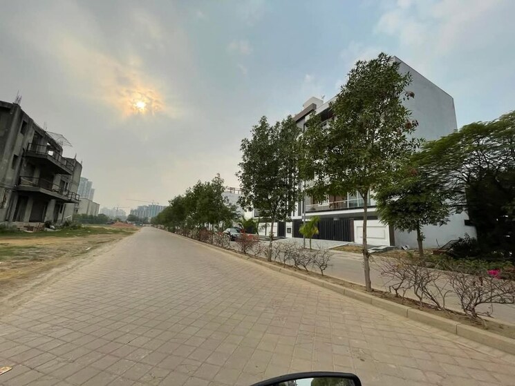 Exterior View, bptp-amstoria 4 Bedroom 3560 Sq.Ft. Builder Floor In Sector 102 Gurgaon 9826116