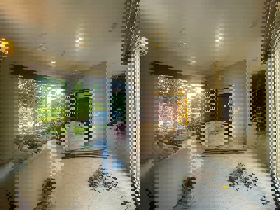 4 BHK + Pooja Room,Servant Room,Extra Room Builder Floor For Rent in BPTP Amstoria