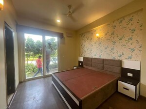 Bedroom in 4 BHK Builder Floor at BPTP Amstoria, Sector 102 – for Rent