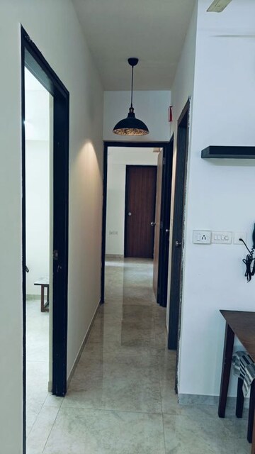 2 BHK Apartment For Rent in Lodha Amara, Kolshet Road