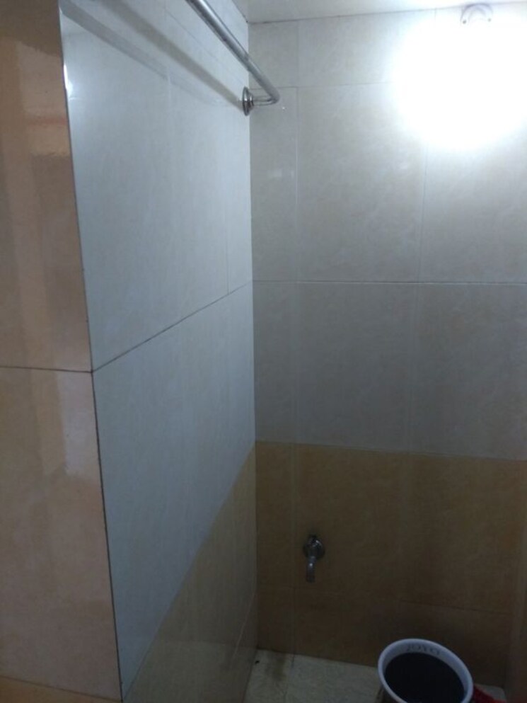 Bathroom, bredco-hill-view-park 4 Bedroom 1875 Sq.Ft. Apartment In Kandivali East Mumbai 9826119