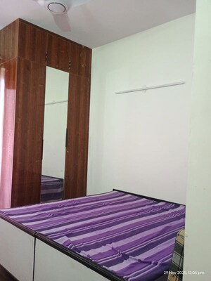 Bedroom in 3 BHK Builder Floor at BPTP Amstoria, Sector 102 – for Rent