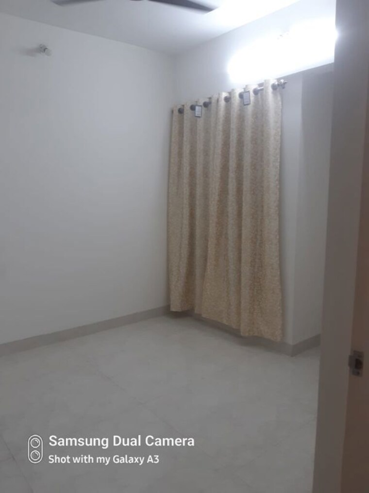 Room, ajmera-greenfinity 1.5 Bedroom 500 Sq.Ft. Apartment In Wadala East Mumbai 9826124