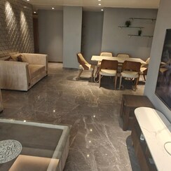 4 BHK + Servant Room Apartment For Rent in Lodha Trump Tower