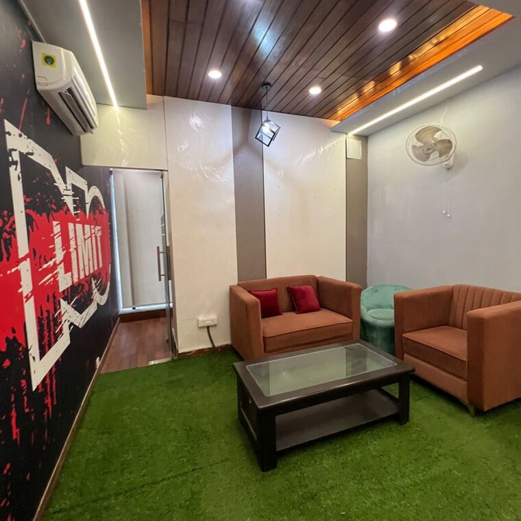 Team Area, industrial area Commercial Office Space 3000 Sq.Ft. In Industrial Area Mohali 9826147