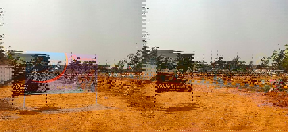 Plot For Sale in Kadthal