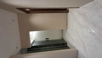 Furnished Amenities in 3 BHK Apartment at Indiabulls Sky Forest, Lower Parel – for Rent