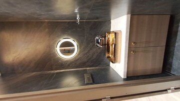 Furnished Amenities in 3 BHK Apartment at Indiabulls Sky Forest, Lower Parel – for Rent