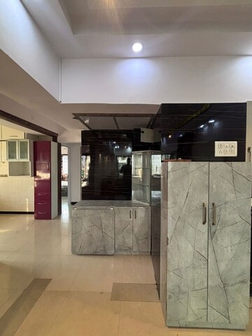 Floor Plan in 2 BHK Apartment at Dn Nagar – for Rent