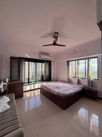 Bedroom in 2 BHK Apartment at Dn Nagar – for Rent