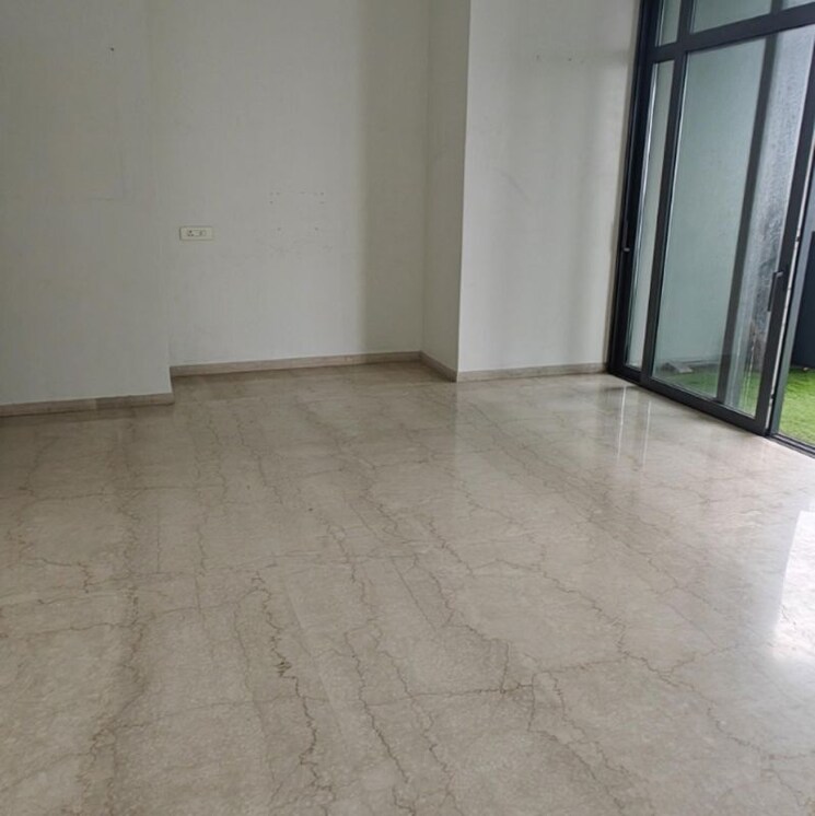 Room, omkar-1973 3 Bedroom 2000 Sq.Ft. Apartment In Century Bazar Mumbai 9826164